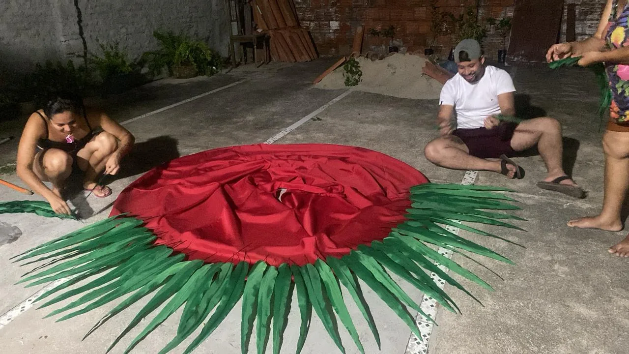 Oficina Mestre-Sala e Porta-Bandeira